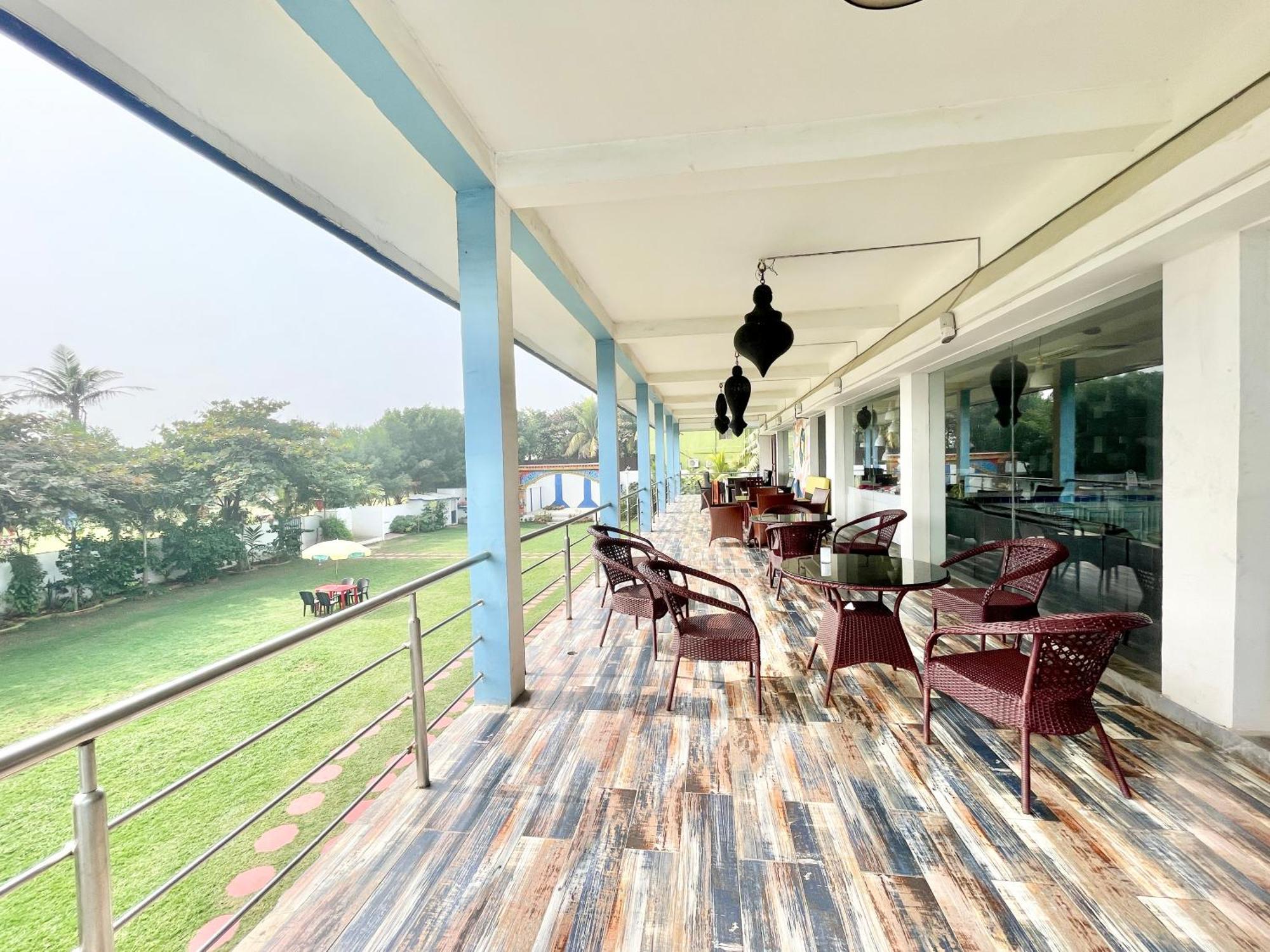 Hotel V-I Near Sea , Puri Private-Park -Gym-Spa Fully-Airconditioned-Hotel Lift-And-Parking-Facilities Breakfast-Included Bagian luar foto